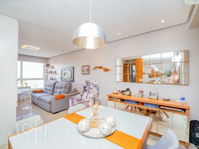 Apartamento com 69m², 2 dormitórios, 1 suíte, 2 vagas, Santana em Porto Alegre