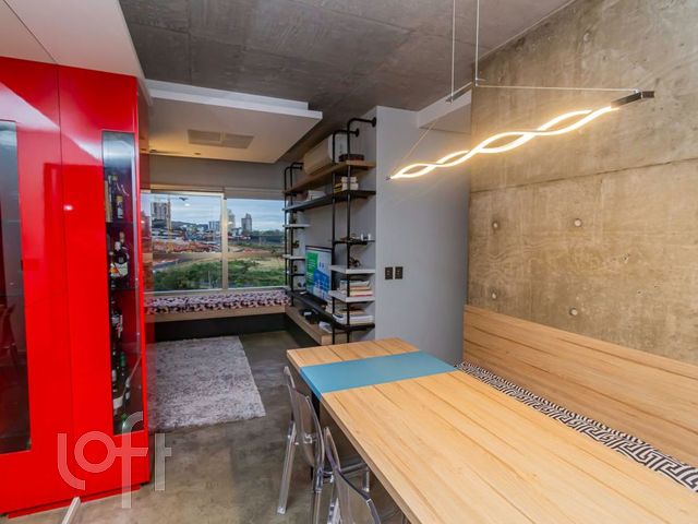 Apartamento com 68m², 2 dormitórios, 1 vaga, Petrópolis em Porto Alegre