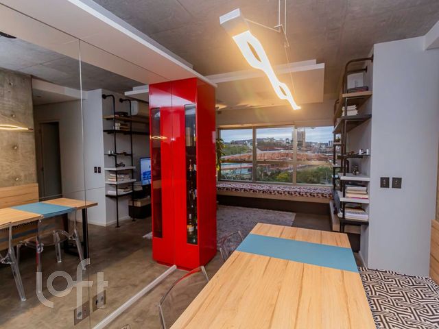 Apartamento com 68m², 2 dormitórios, 1 vaga, Petrópolis em Porto Alegre