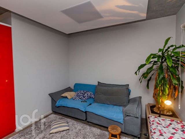 Apartamento com 68m², 2 dormitórios, 1 vaga, Petrópolis em Porto Alegre