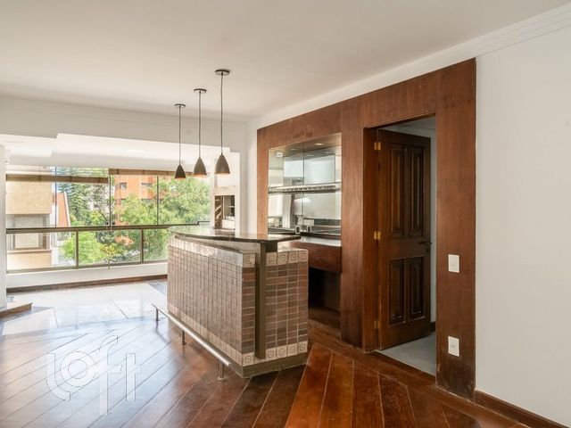 Apartamento com 279m², 3 dormitórios, 3 suítes, 3 vagas, Bela Vista em Porto Alegre