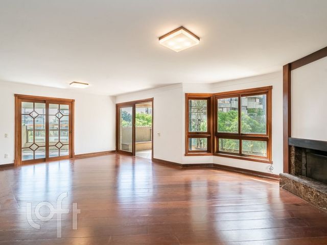 Apartamento com 279m², 3 dormitórios, 3 suítes, 3 vagas, Bela Vista em Porto Alegre