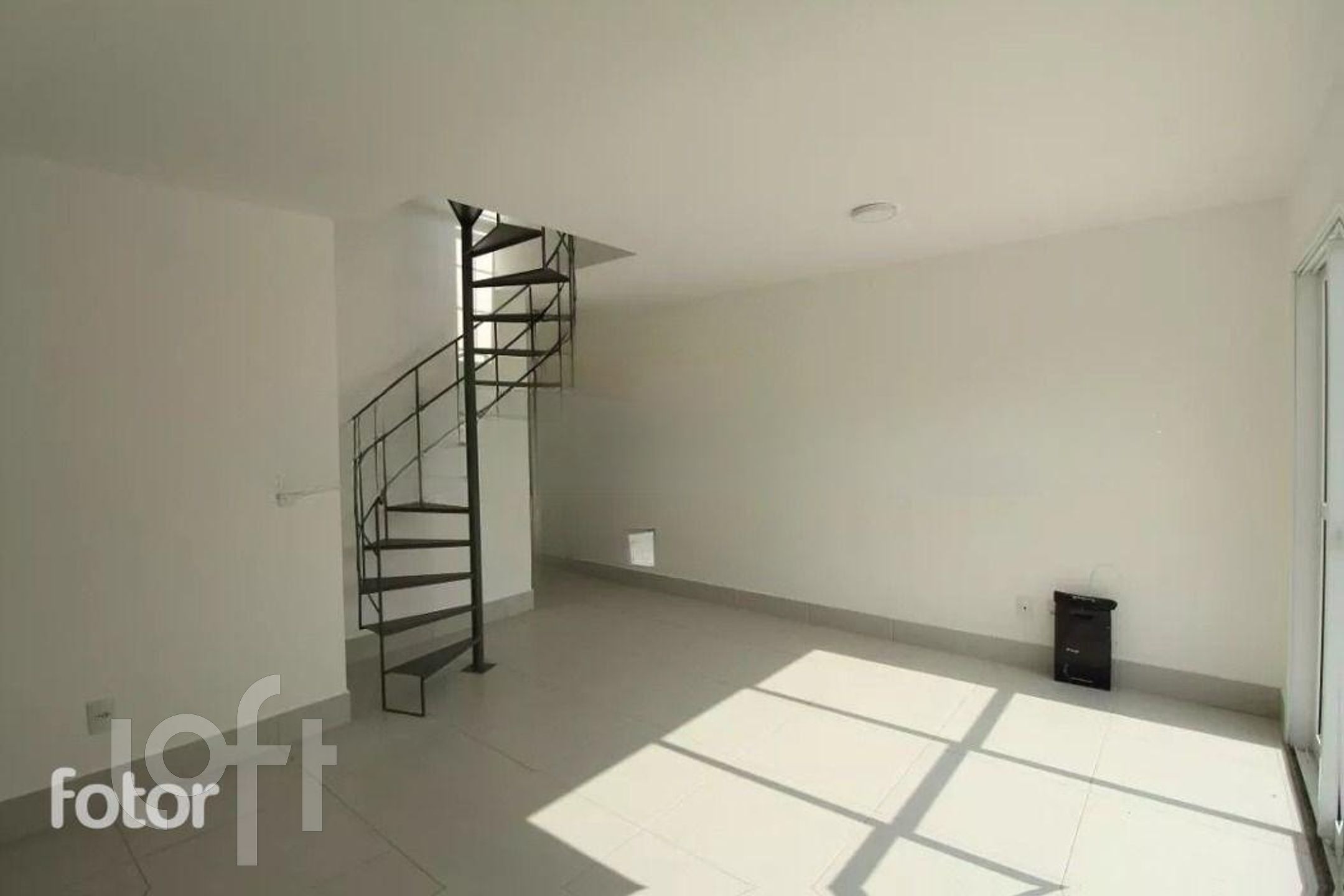 Apartamento à venda com 3 quartos, 165m² - Foto 6