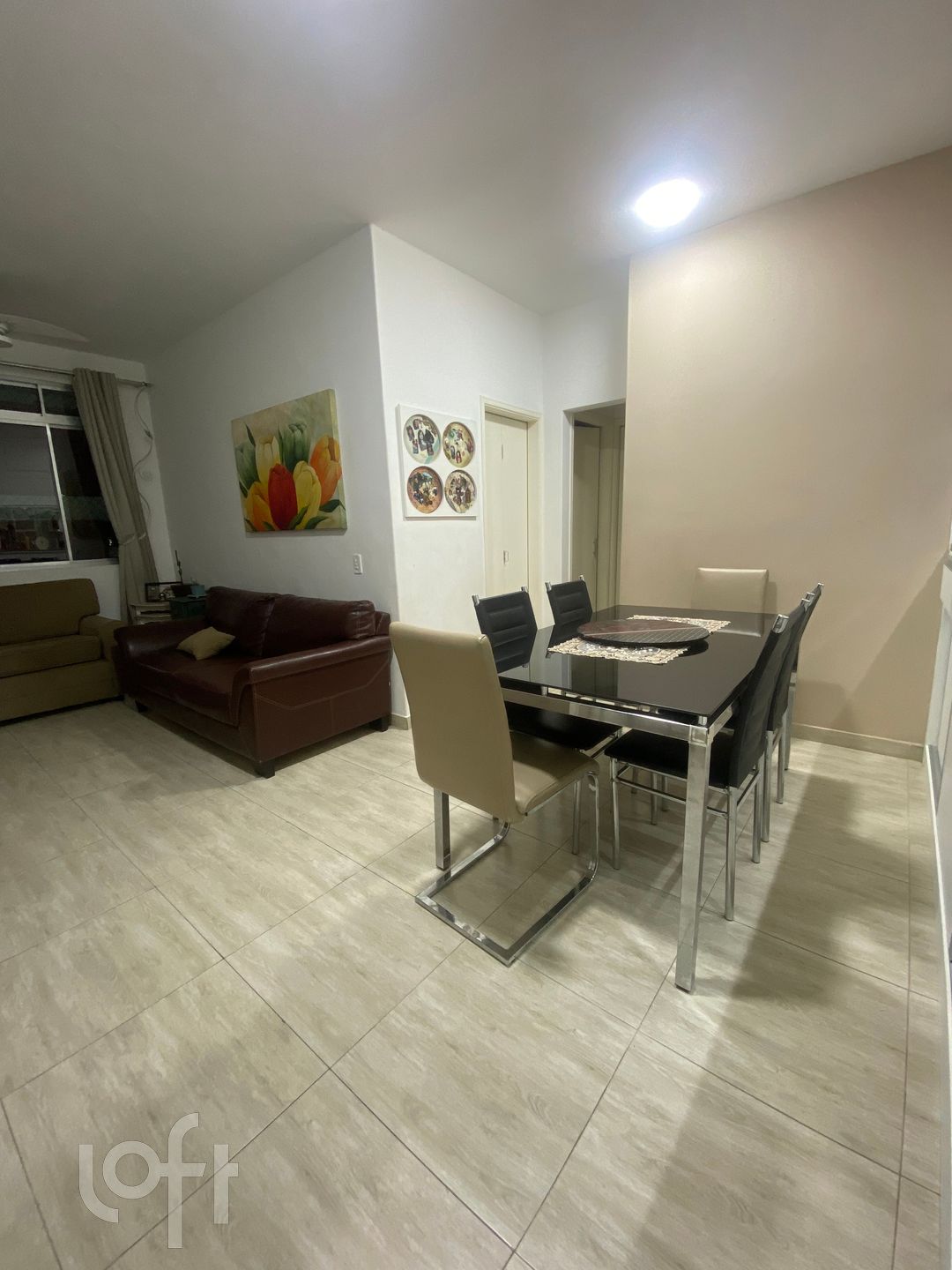 Apartamento à venda com 3 quartos, 85m² - Foto 4