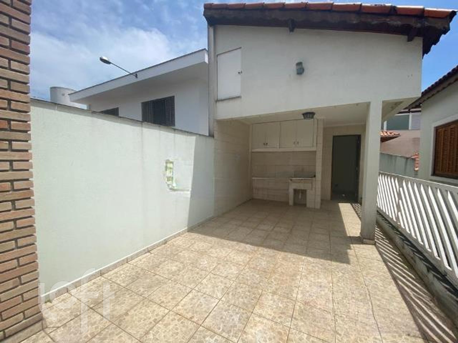 Casa à venda com 3 quartos, 250m² - Foto 11