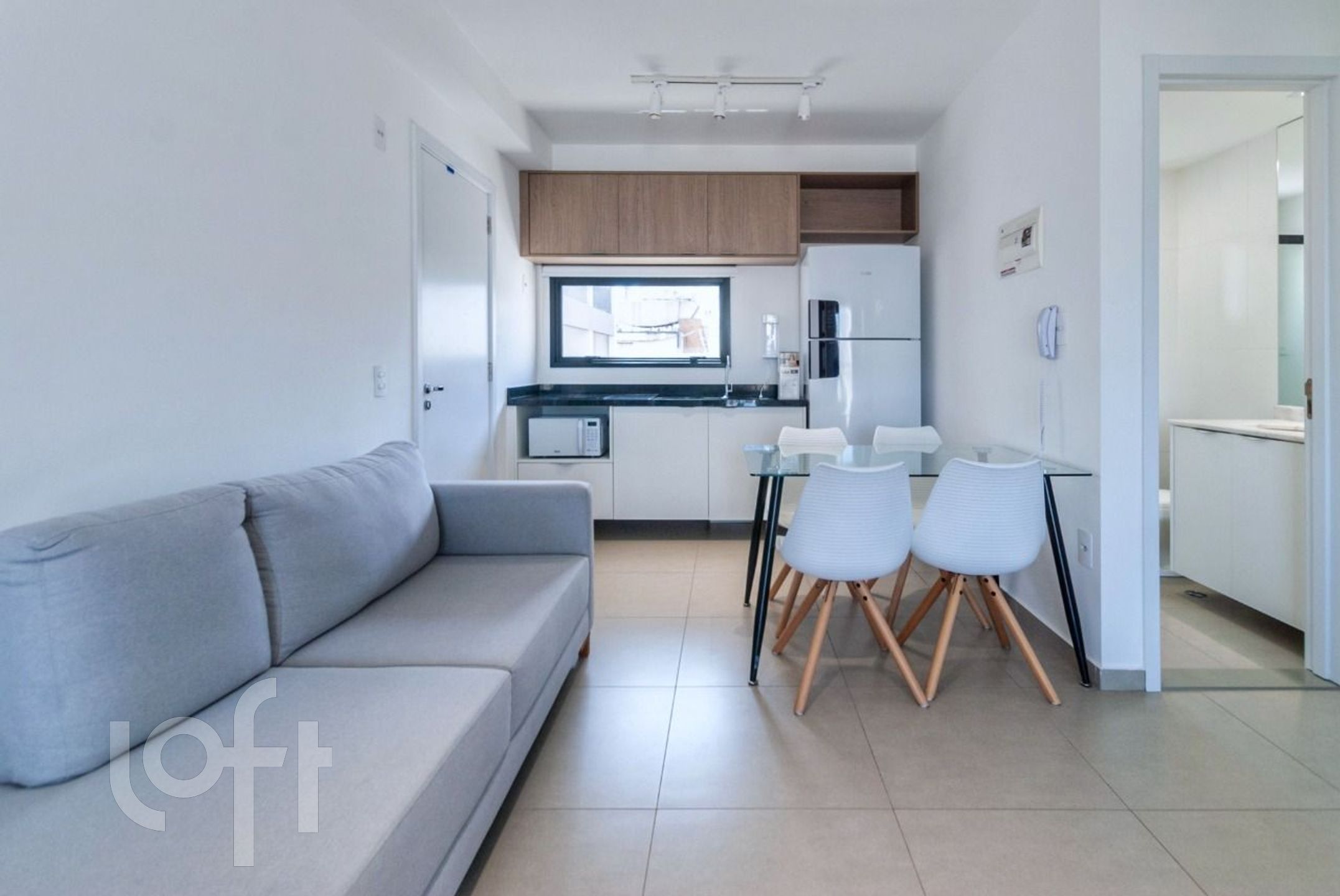 Apartamento à venda com 1 quarto, 37m² - Foto 1