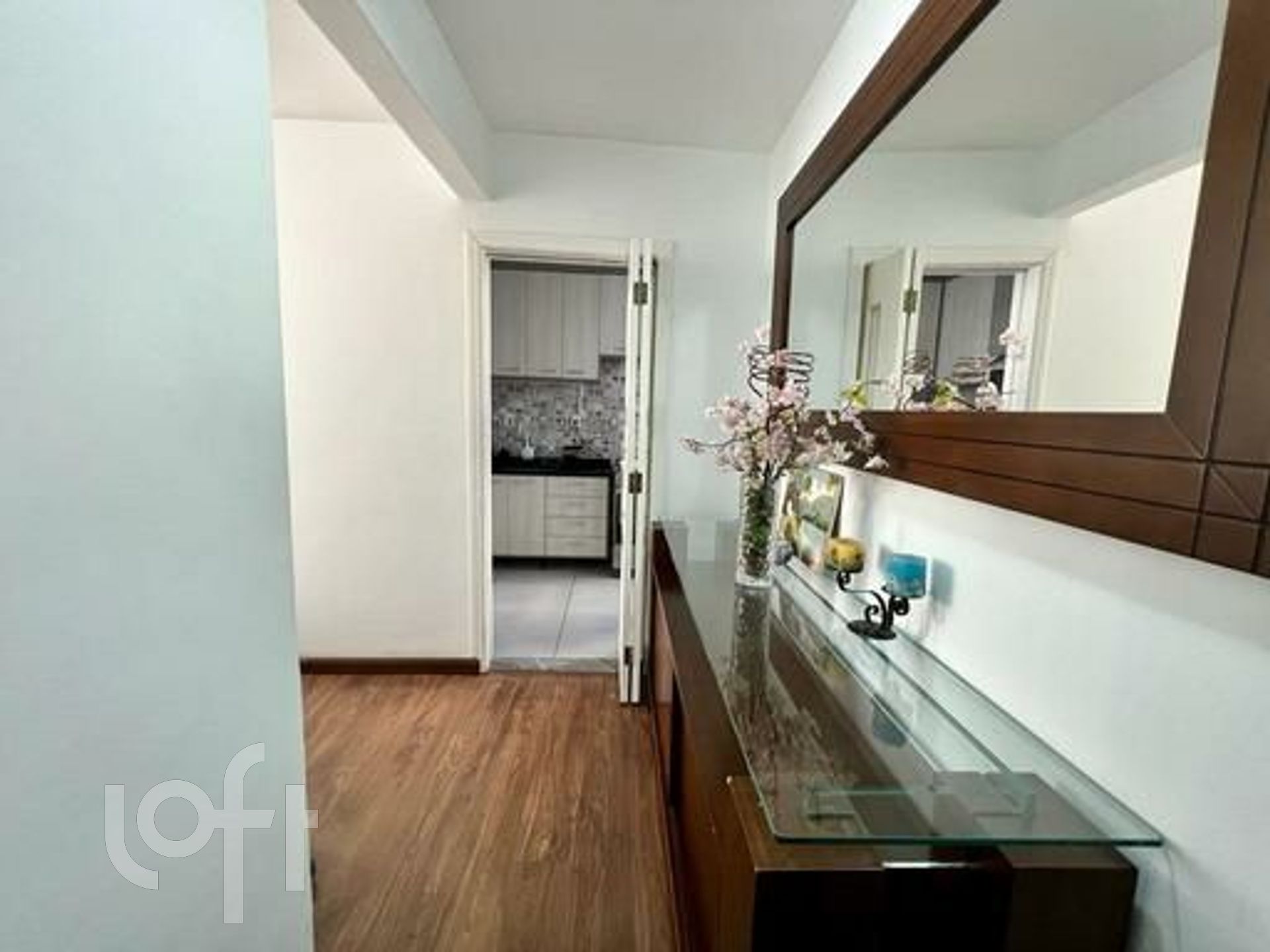 Apartamento à venda com 3 quartos, 70m² - Foto 4