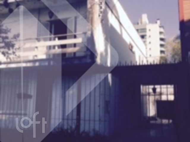 Casa com 383m², 3 dormitórios, Menino Deus em Porto Alegre