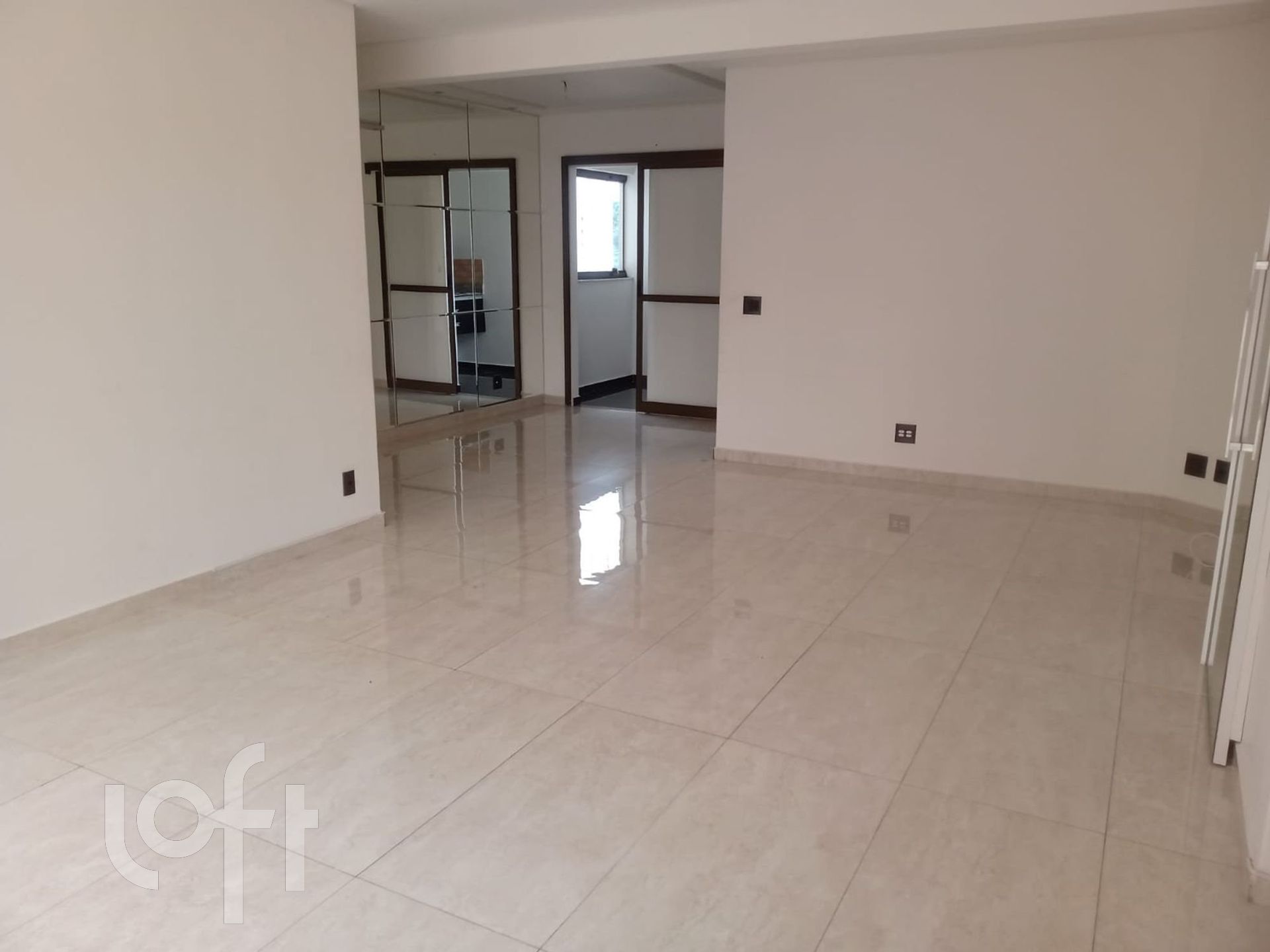 Apartamento à venda com 3 quartos, 103m² - Foto 8