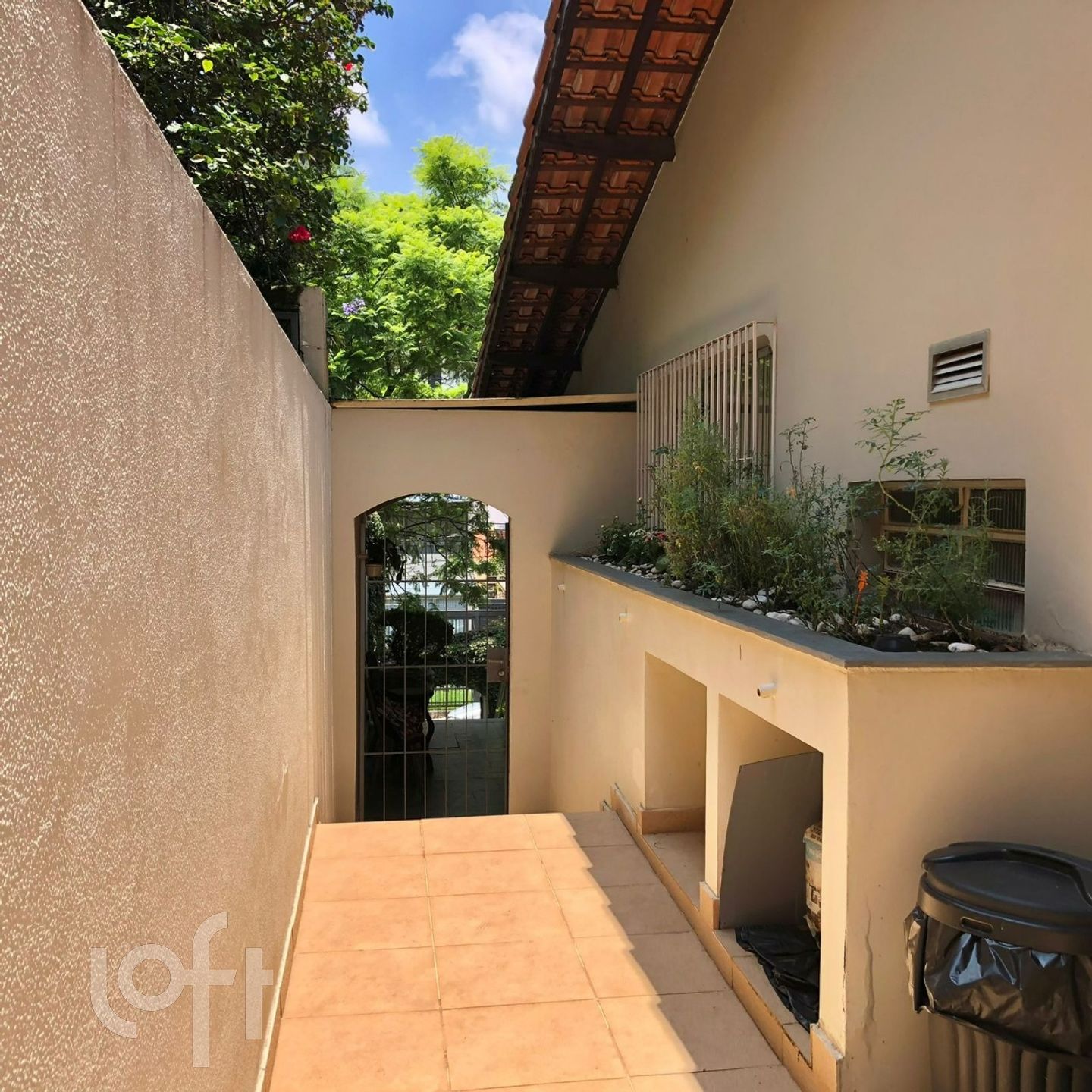 Casa à venda com 3 quartos, 219m² - Foto 45