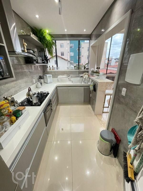 Apartamento à venda com 2 quartos, 135m² - Foto 25