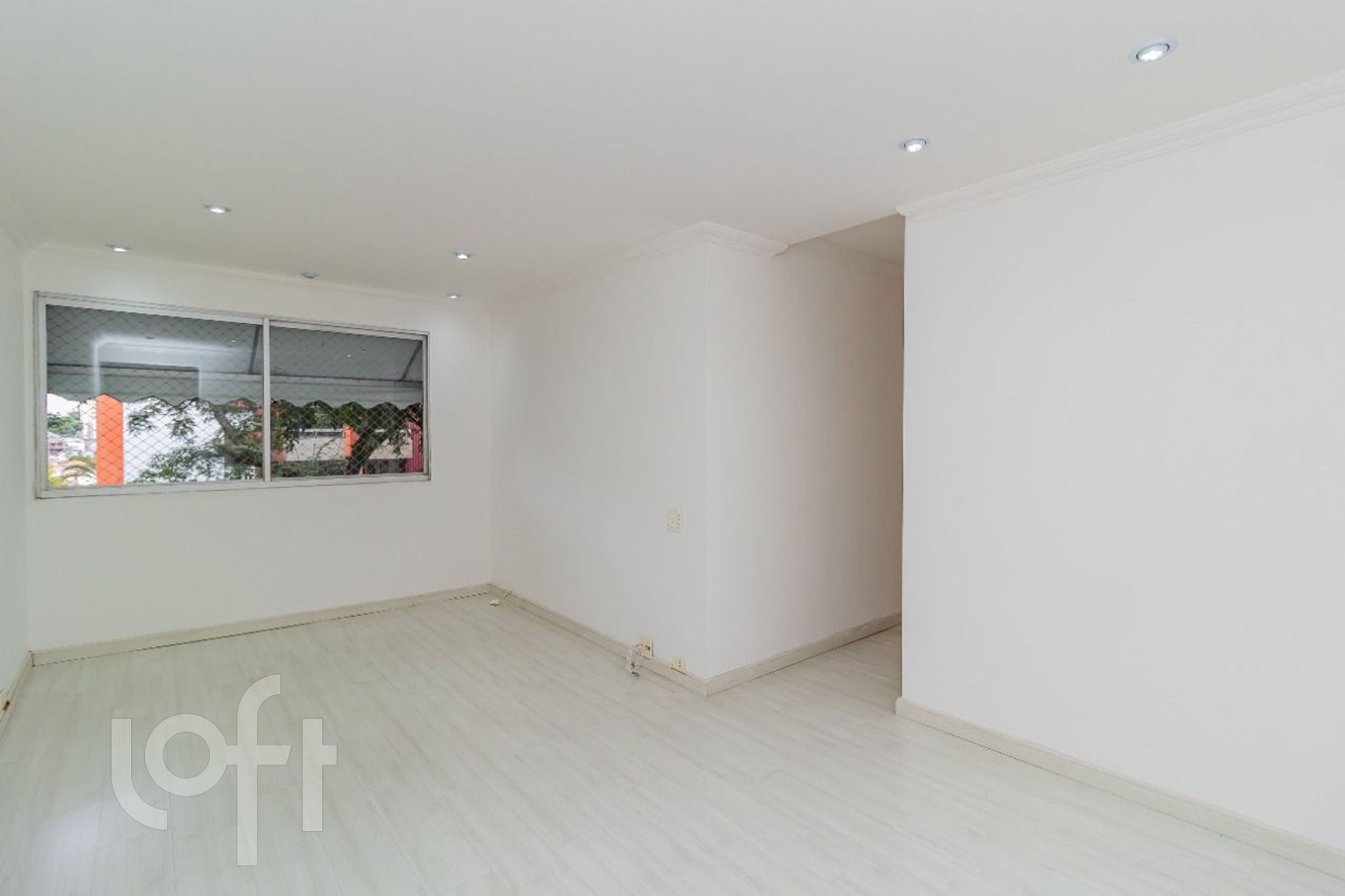 Apartamento à venda em Vila Sofia com 75 m², 3 qua