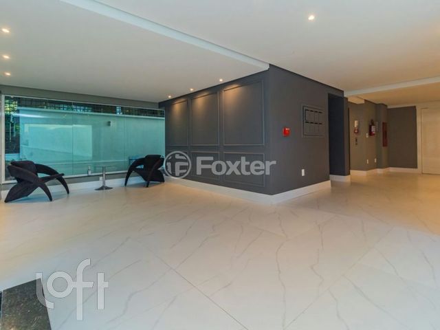 Apartamento com 197m², 3 dormitórios, 3 suítes, 4 vagas, Rio Branco em Porto Alegre