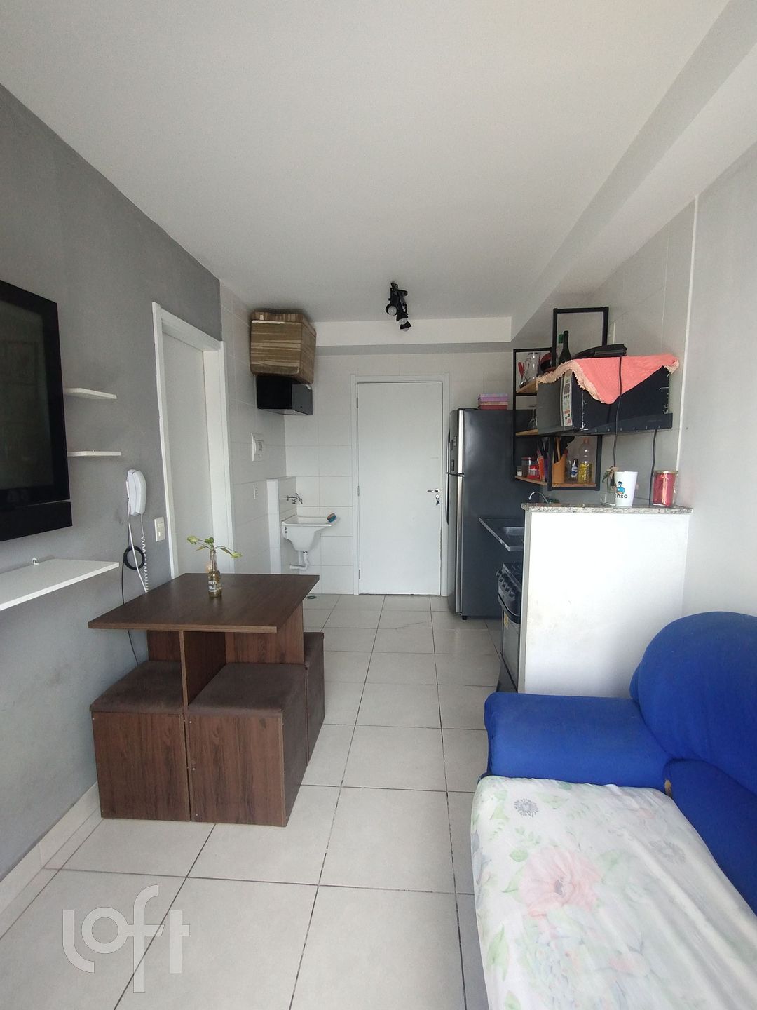 Apartamento à venda com 1 quarto, 28m² - Foto 1