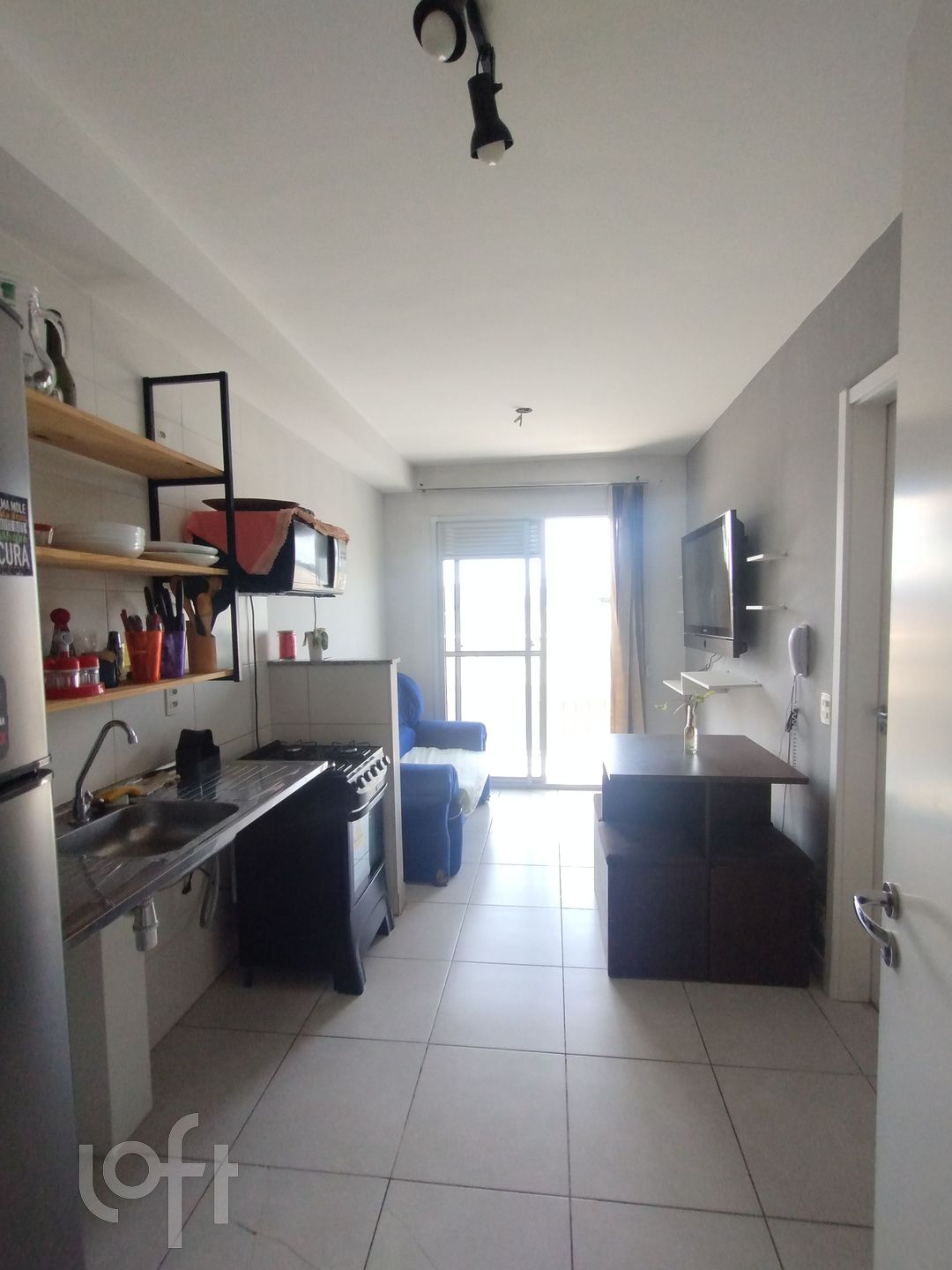 Apartamento à venda com 1 quarto, 28m² - Foto 3