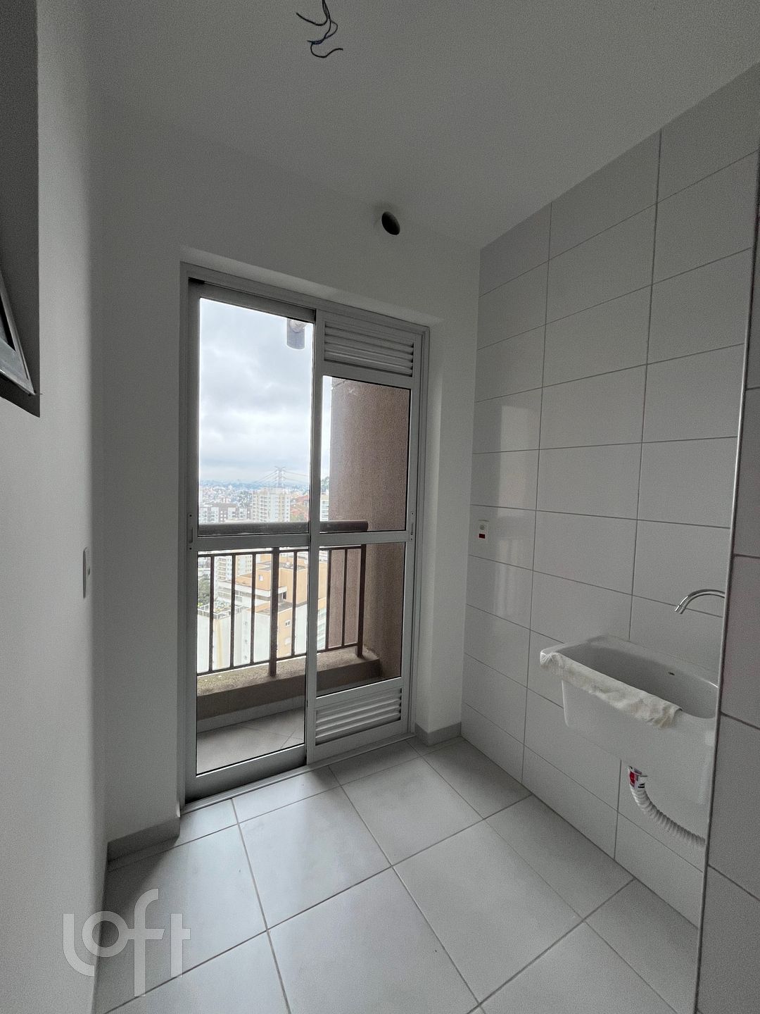 Apartamento à venda com 3 quartos, 75m² - Foto 6