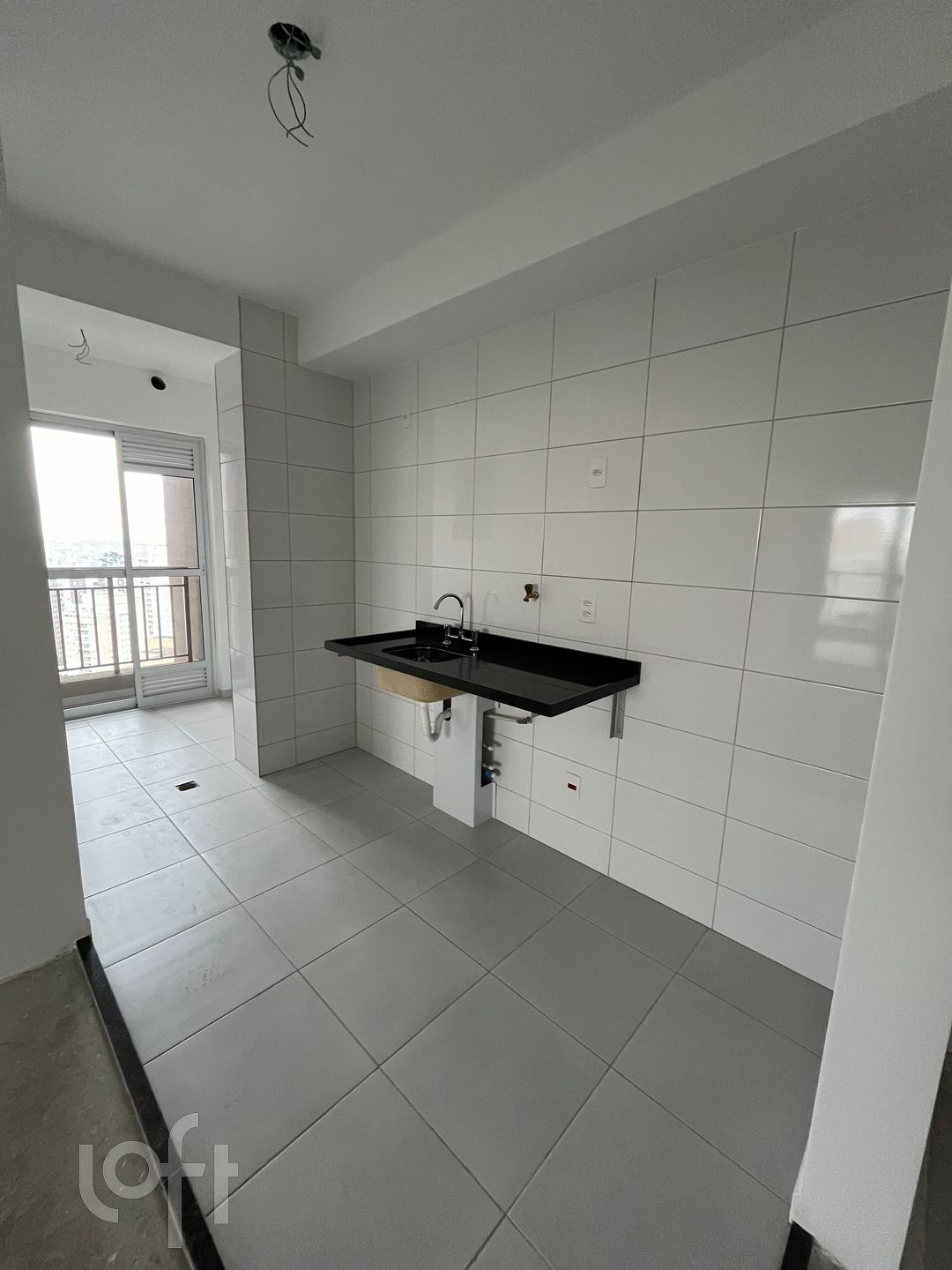 Apartamento à venda com 3 quartos, 75m² - Foto 4