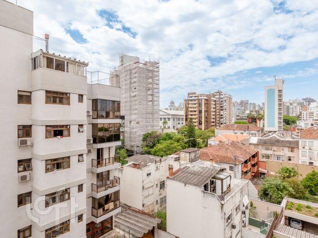 Apartamento com 103m², 3 dormitórios, 1 suíte, 3 vagas, Auxiliadora em Porto Alegre