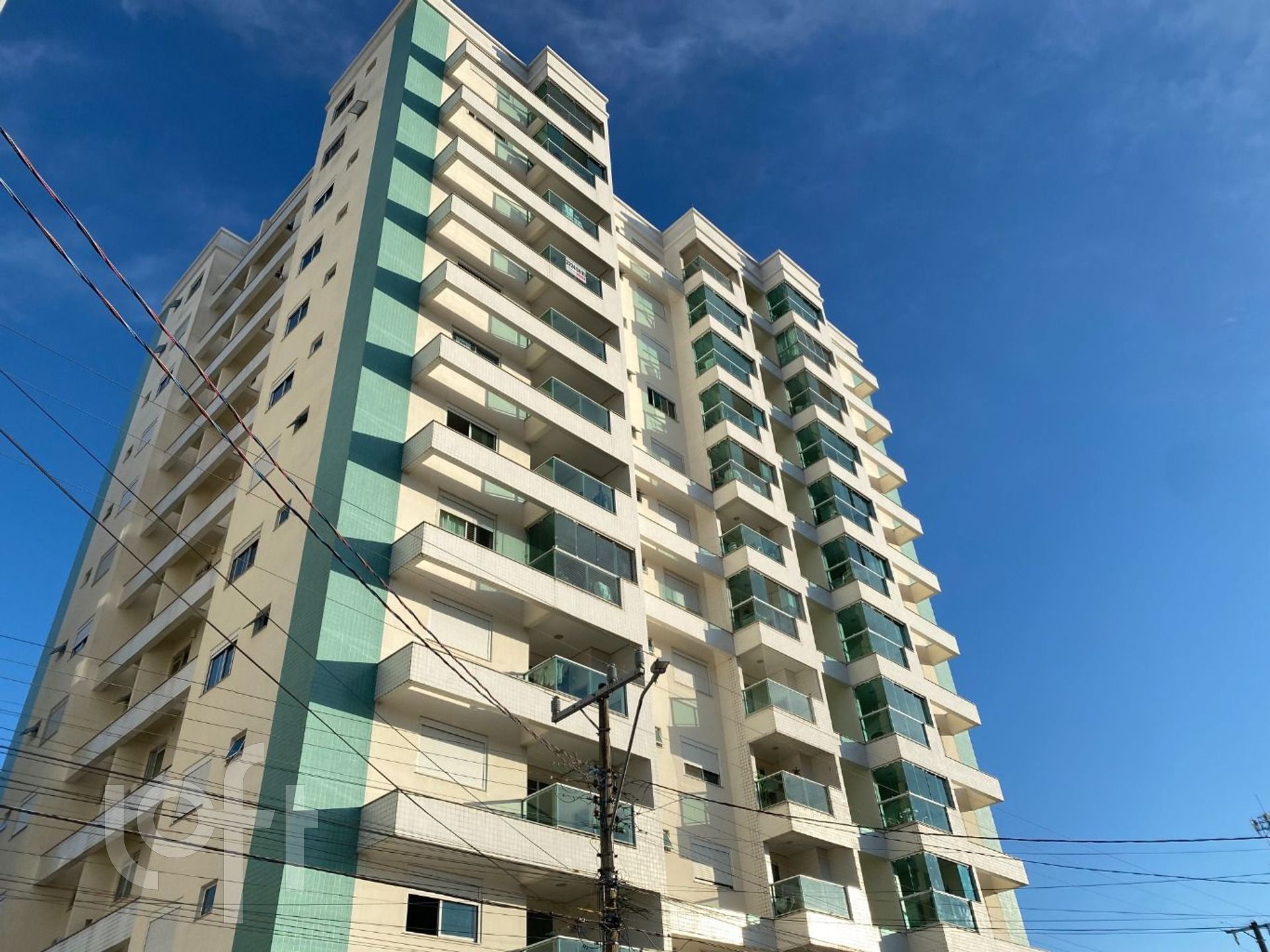 Apartamentos com 74m², 2 quartos, 1 suíte, 1 garagem, no bairro Barreiros em São José