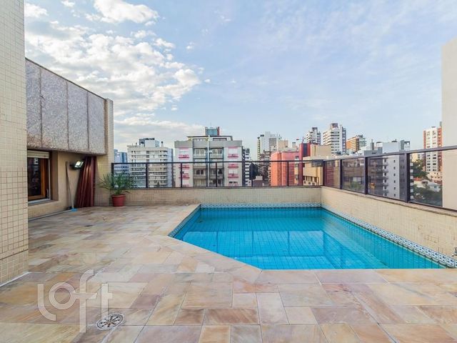 Apartamento com 329m², 4 dormitórios, 3 suítes, 3 vagas, Petrópolis em Porto Alegre