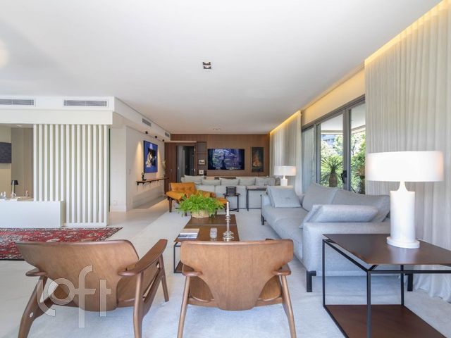 Apartamento com 242m², 3 dormitórios, 3 suítes, 2 vagas, Bela Vista em Porto Alegre
