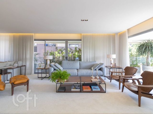 Apartamento com 242m², 3 dormitórios, 3 suítes, 2 vagas, Bela Vista em Porto Alegre