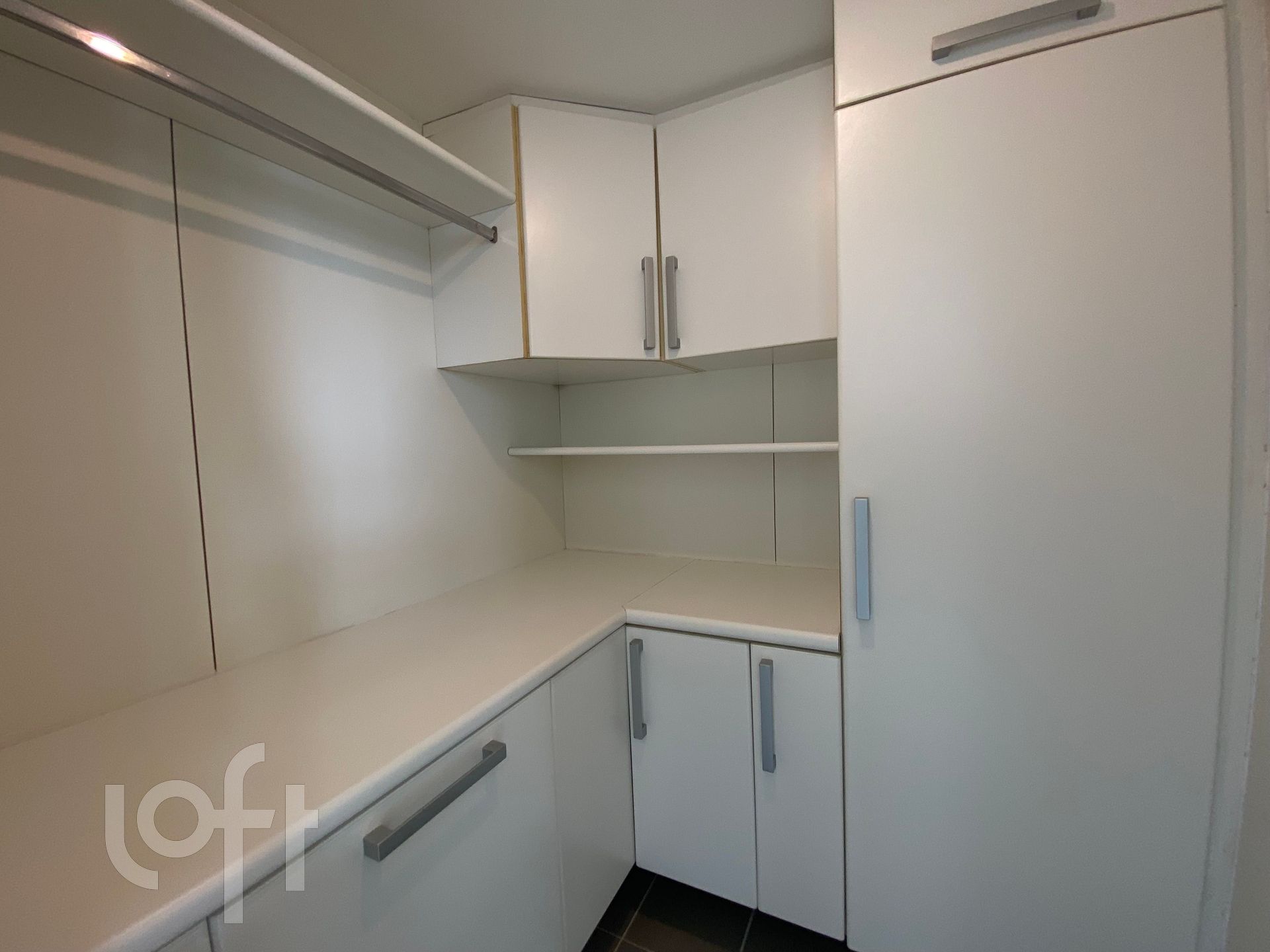 Apartamento à venda com 4 quartos, 300m² - Foto 35