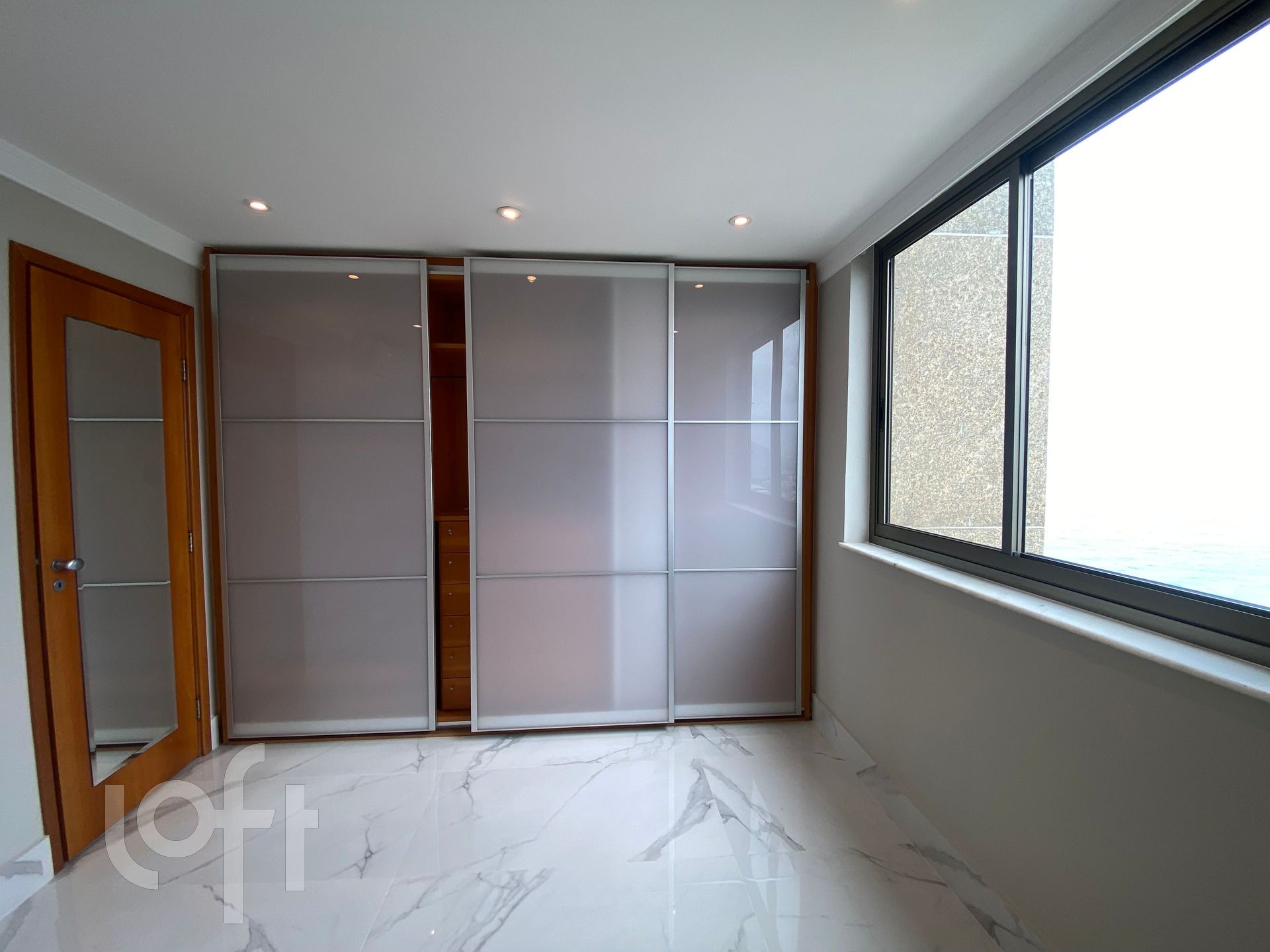 Apartamento à venda com 4 quartos, 300m² - Foto 22