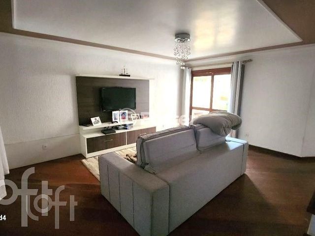 Casa com 169m², 3 dormitórios, 1 suíte, 2 vagas, Chácara das Pedras em Porto Alegre