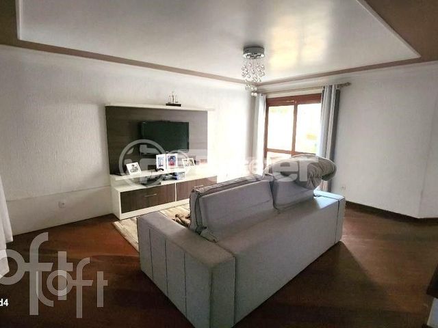 Casa com 169m², 3 dormitórios, 1 suíte, 2 vagas, Chácara das Pedras em Porto Alegre