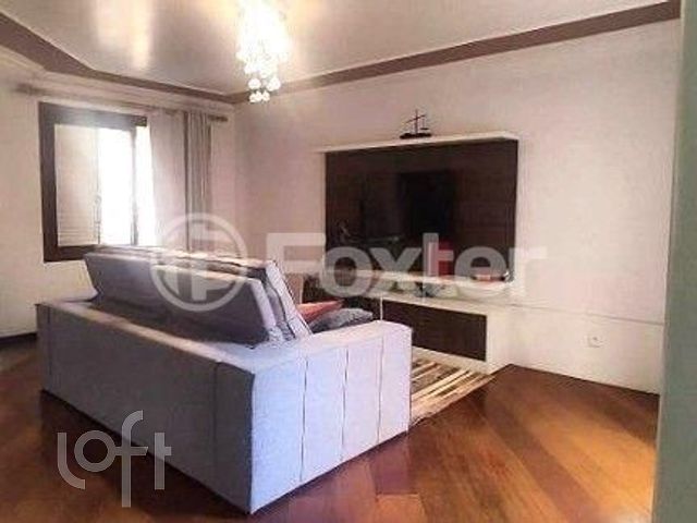 Casa com 169m², 3 dormitórios, 1 suíte, 2 vagas, Chácara das Pedras em Porto Alegre