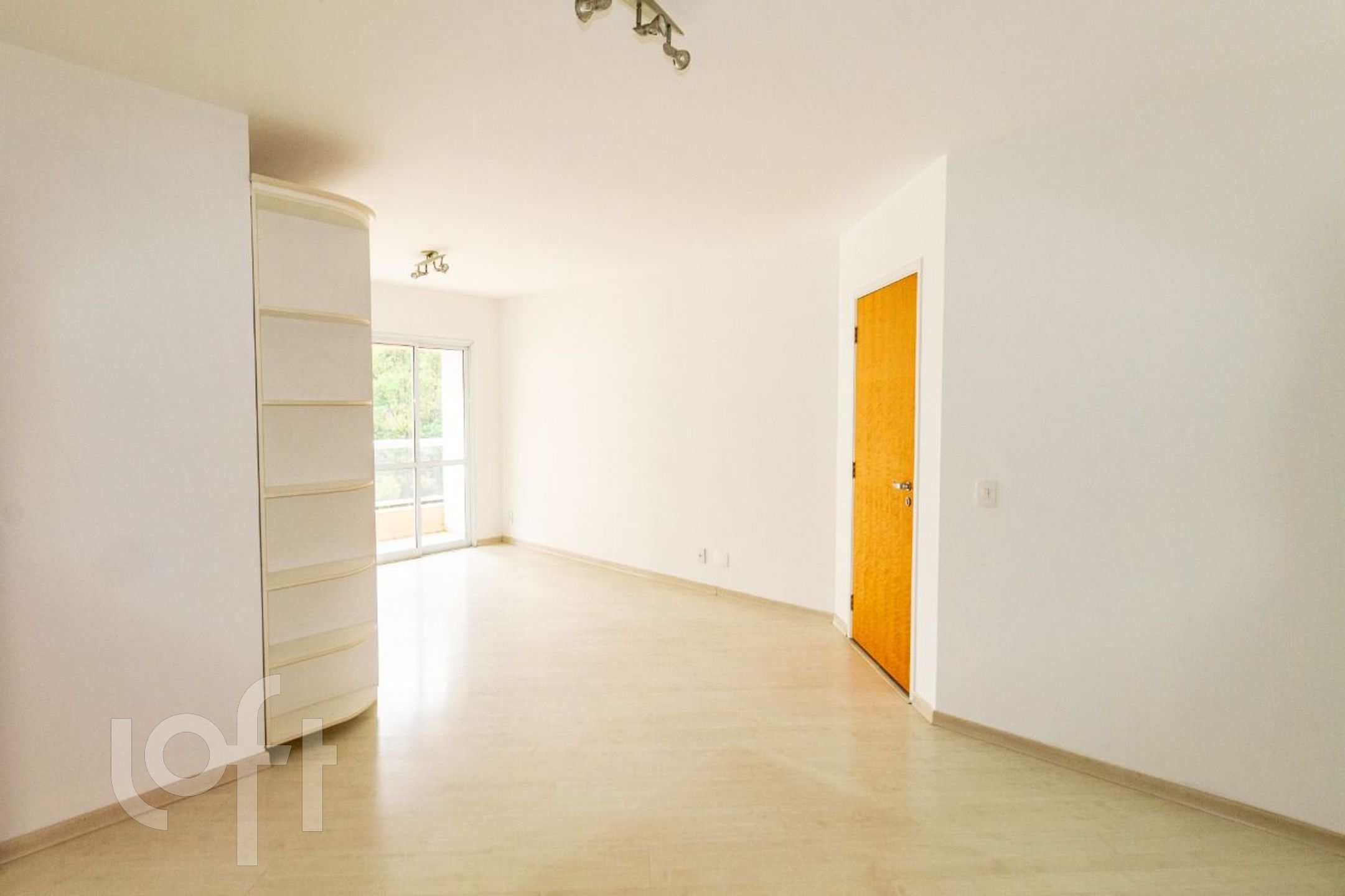 Apartamento à venda com 4 quartos, 104m² - Foto 2