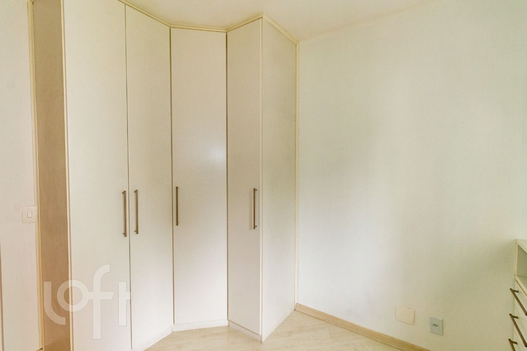 Apartamento à venda com 4 quartos, 104m² - Foto 14