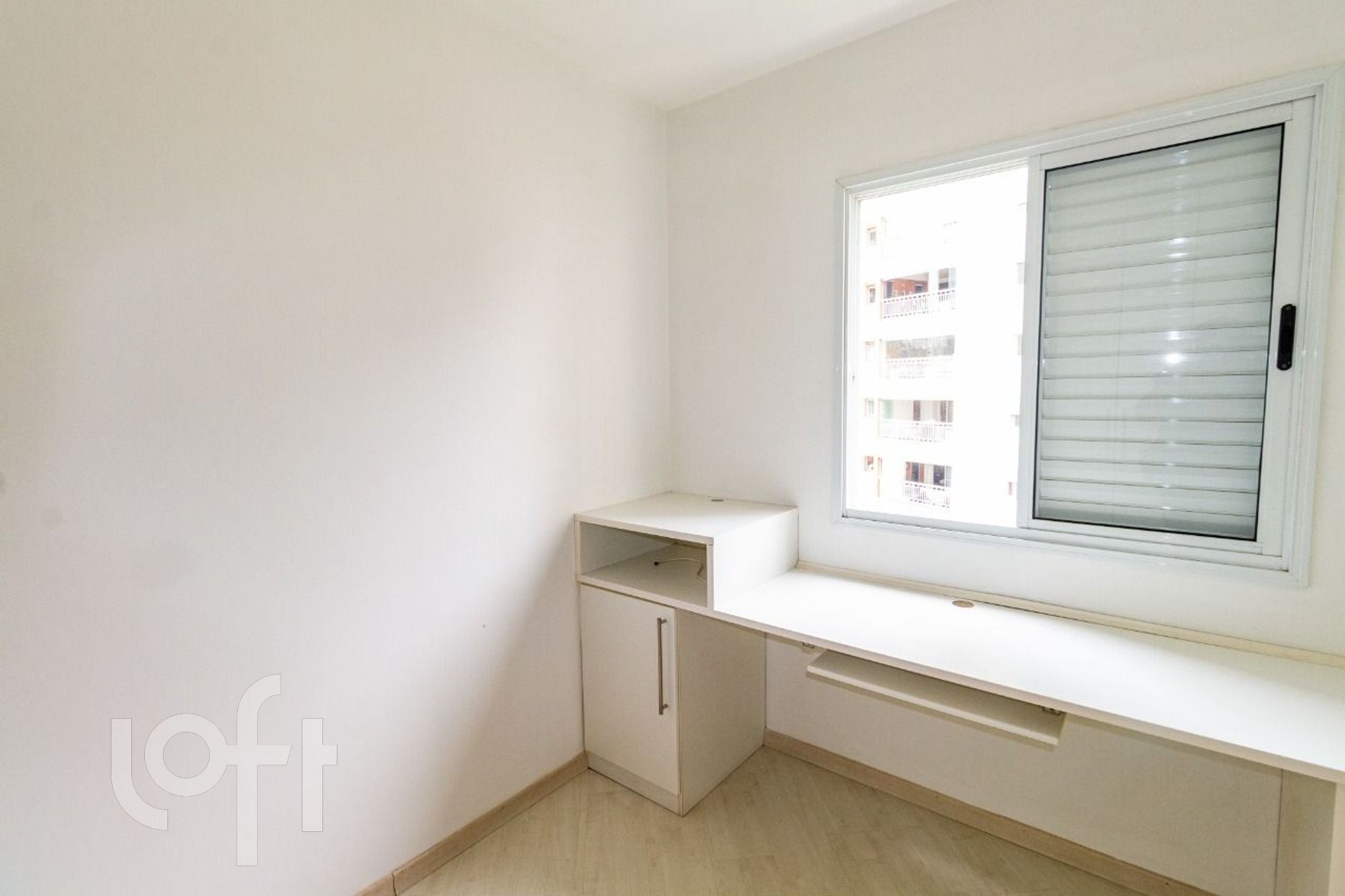 Apartamento à venda com 4 quartos, 104m² - Foto 19