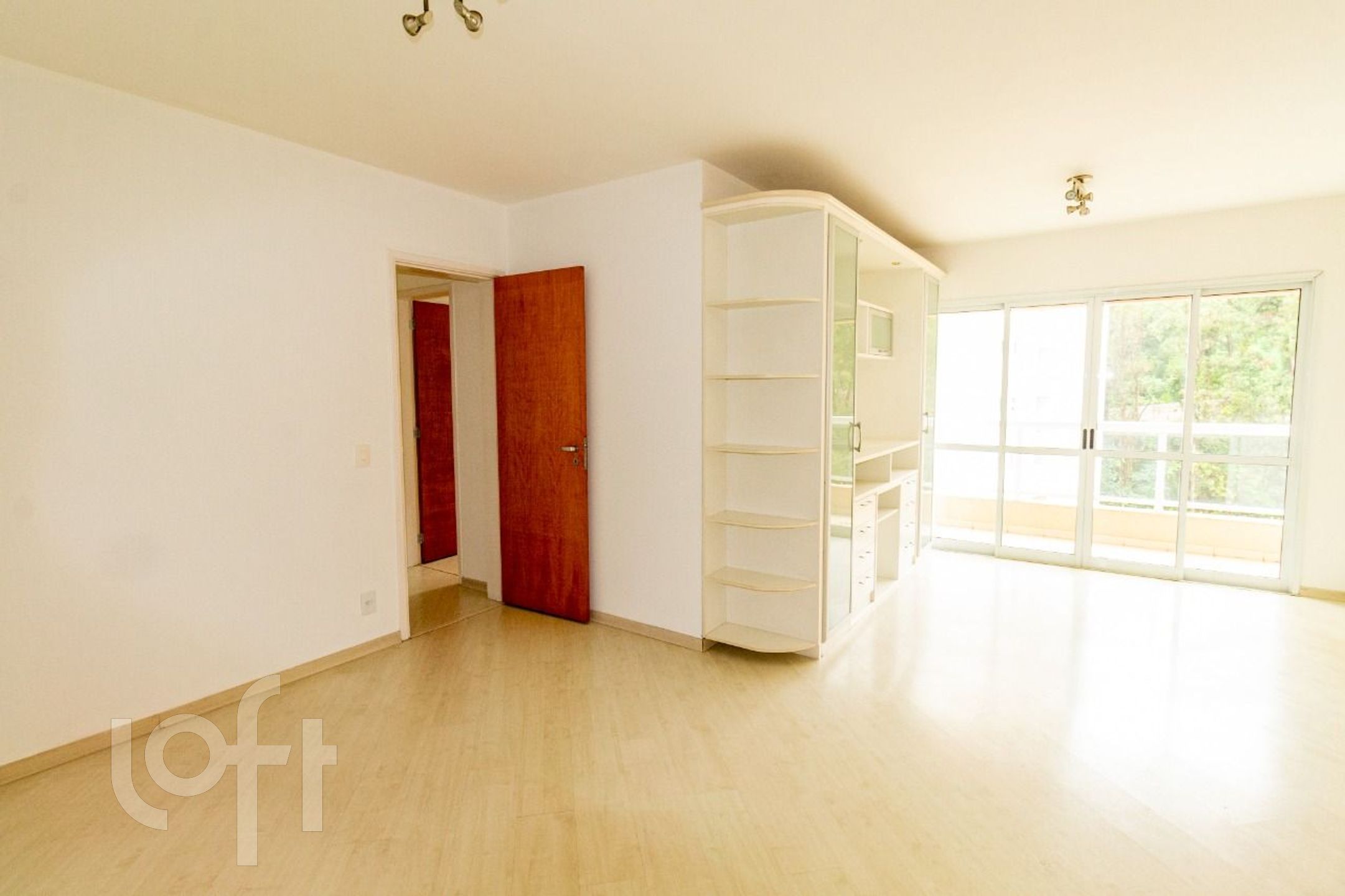 Apartamento à venda com 4 quartos, 104m² - Foto 1