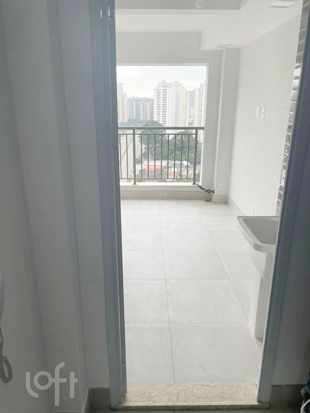 Apartamento à venda com 2 quartos, 69m² - Foto 7