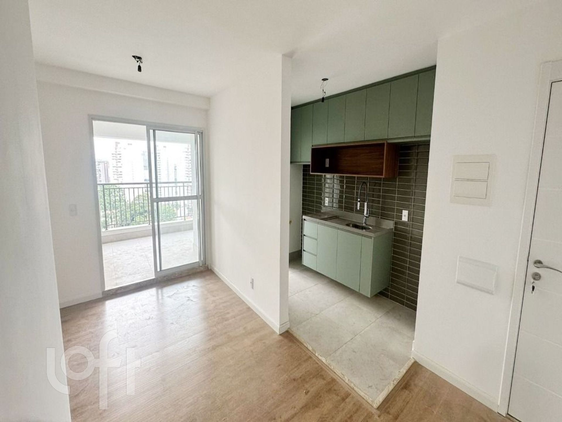 Apartamento à venda com 2 quartos, 69m² - Foto 11