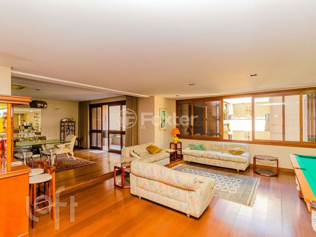 Apartamento com 501m², 4 dormitórios, 3 suítes, 4 vagas, Rio Branco em Porto Alegre