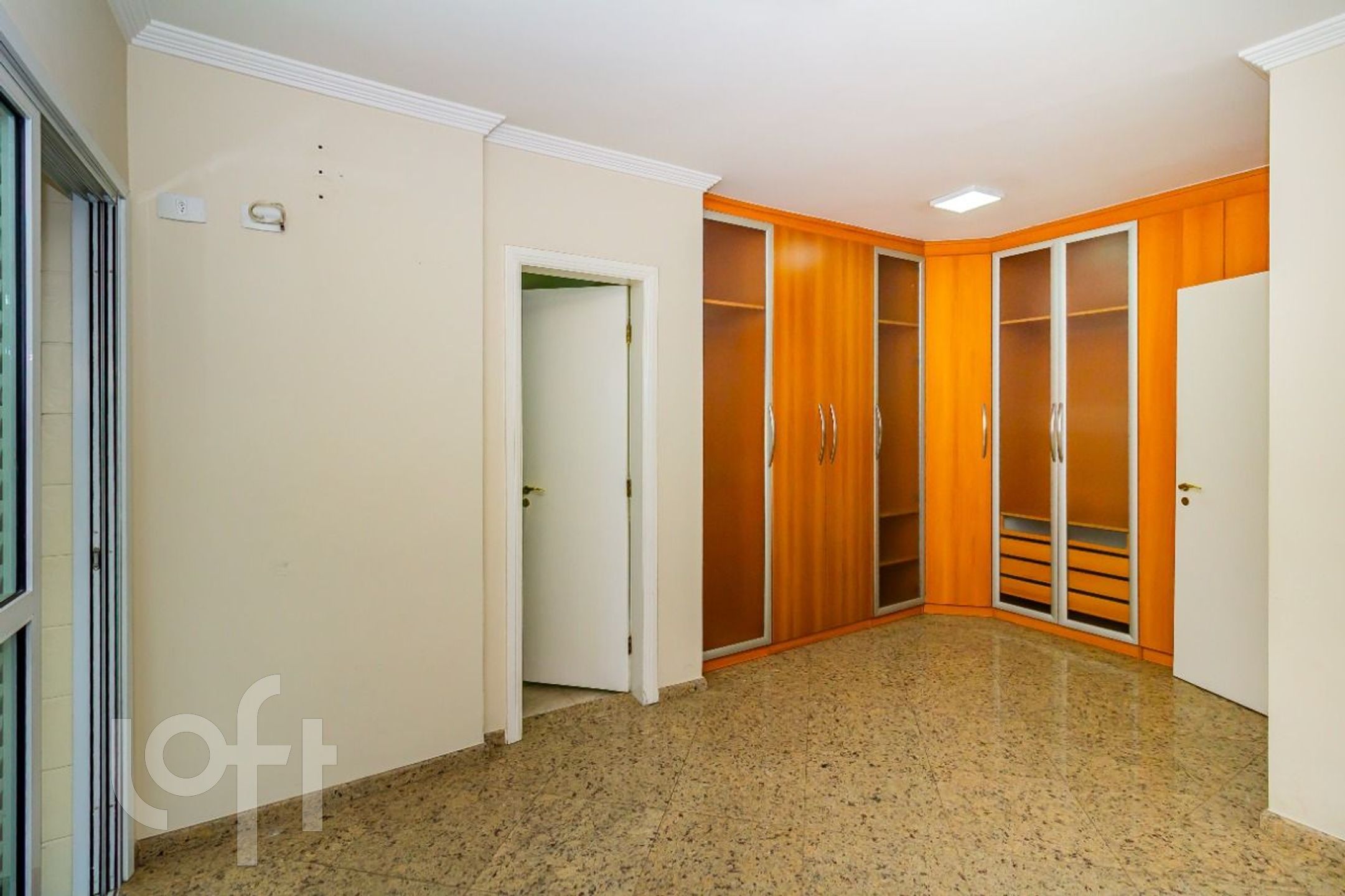 Apartamento à venda com 3 quartos, 150m² - Foto 32