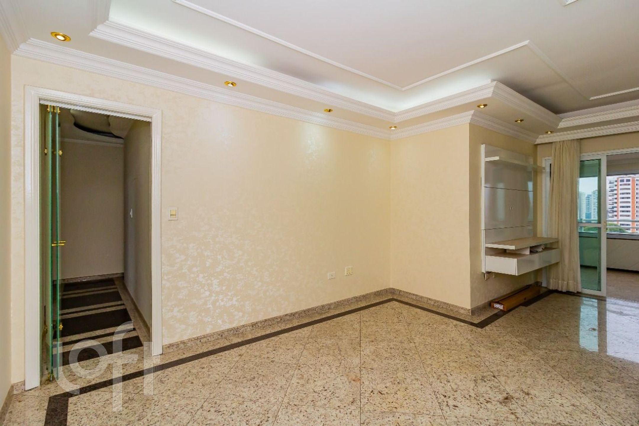 Apartamento à venda com 3 quartos, 150m² - Foto 10