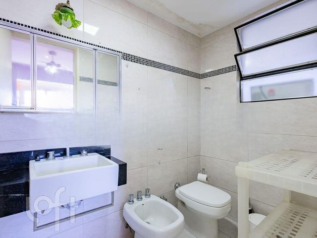 Apartamento com 111m², 3 dormitórios, 1 suíte, 1 vaga, Boa Vista em Porto Alegre