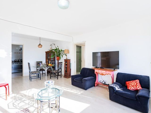 Apartamento com 111m², 3 dormitórios, 1 suíte, 1 vaga, Boa Vista em Porto Alegre