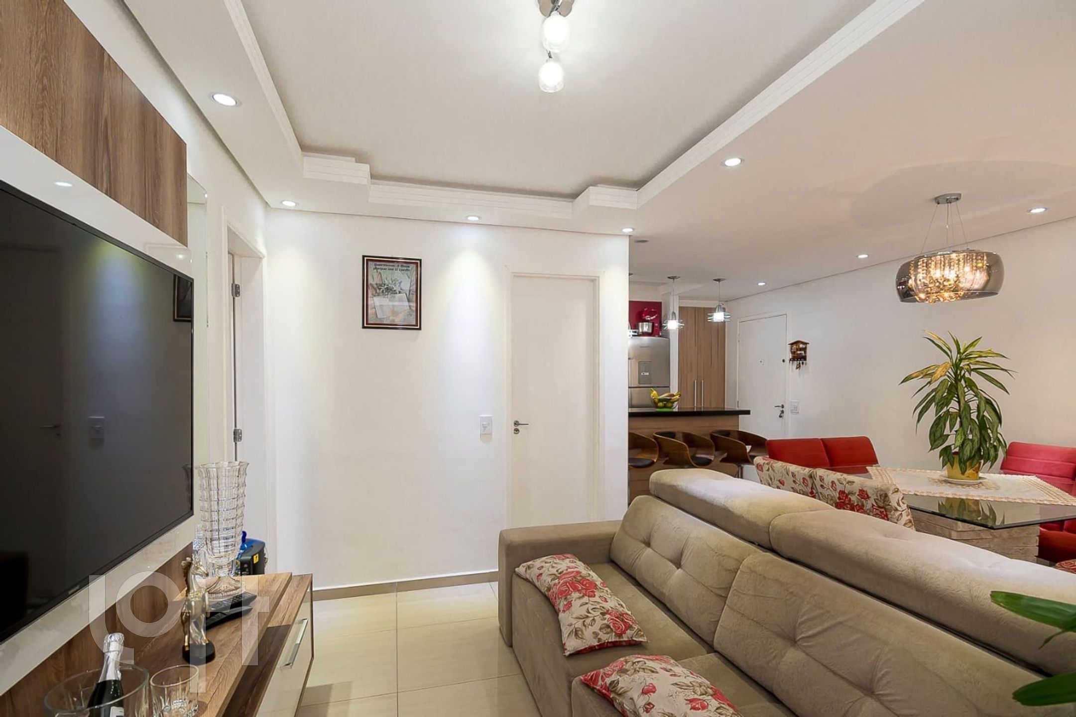 Apartamento à venda em José Bonifácio com 44 m², 1 quarto, 1 vaga