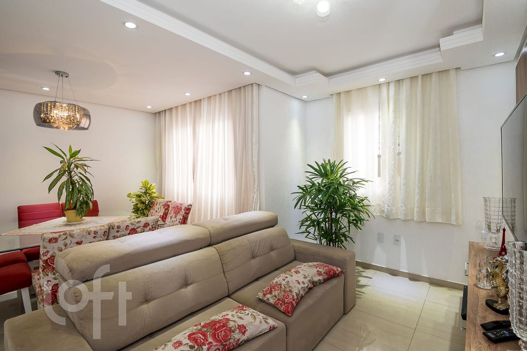 Apartamento à venda com 1 quarto, 44m² - Foto 3