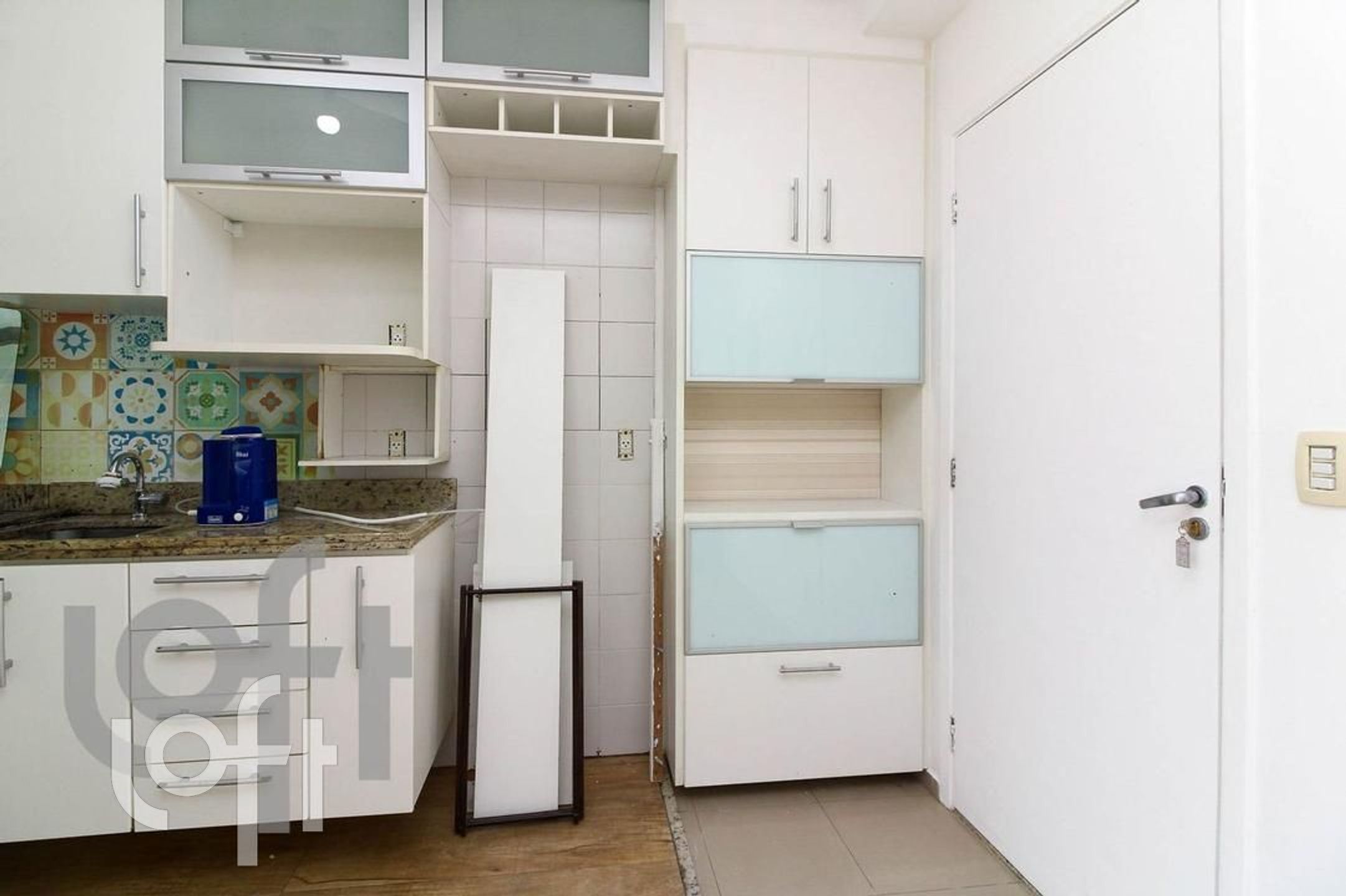 Apartamento à venda com 2 quartos, 54m² - Foto 17