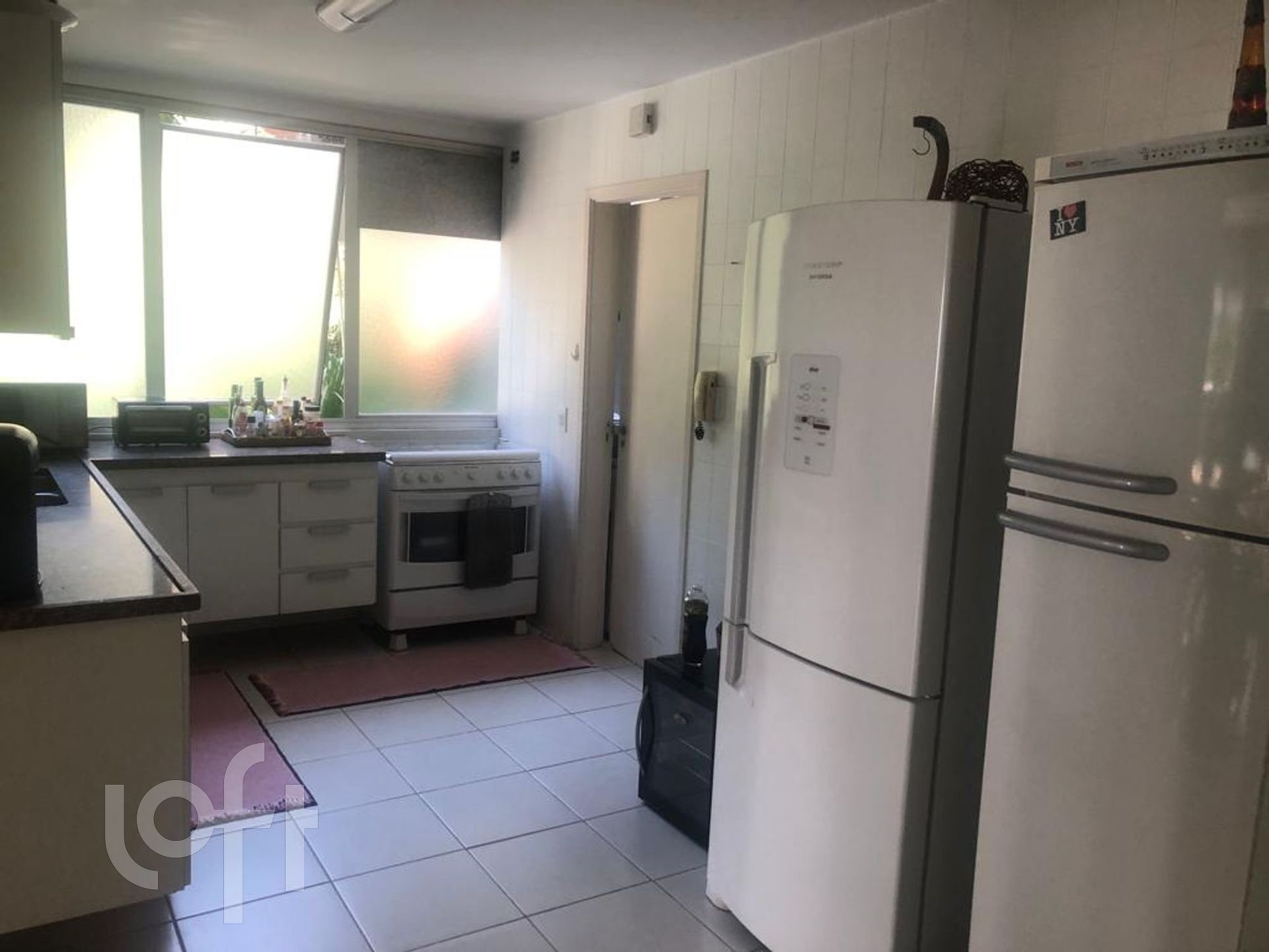 Apartamento à venda com 3 quartos, 157m² - Foto 24