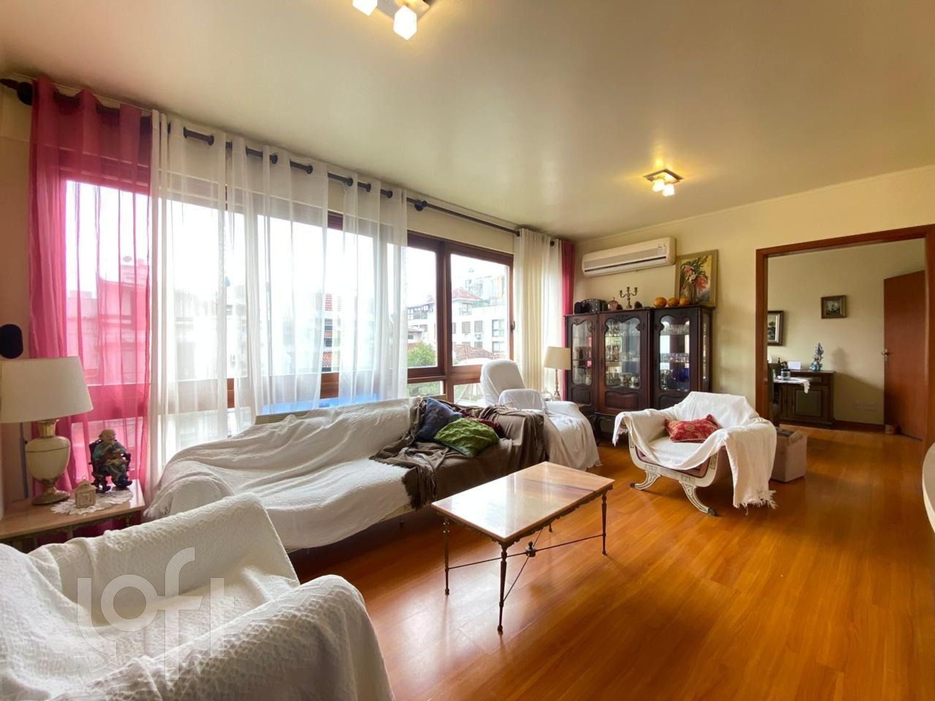 Apartamento com 146m², 3 dormitórios, 1 suíte, 3 vagas, Bela Vista em Porto Alegre