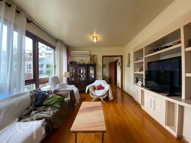 Apartamento com 146m², 3 dormitórios, 1 suíte, 3 vagas, Bela Vista em Porto Alegre