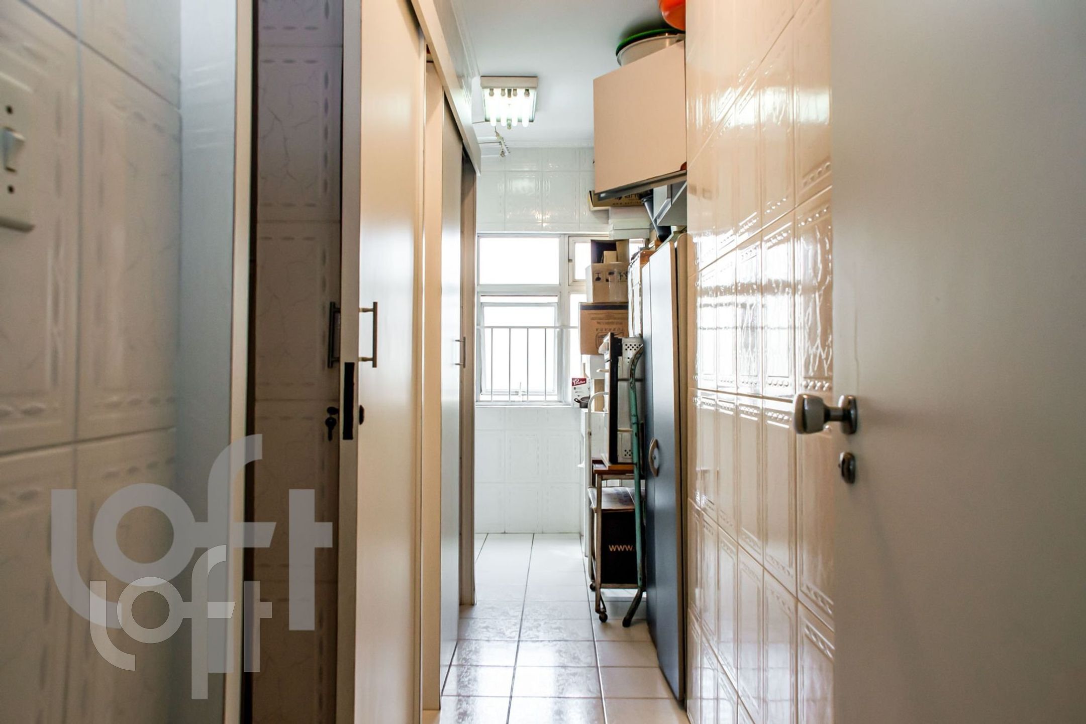 Apartamento à venda com 3 quartos, 220m² - Foto 40