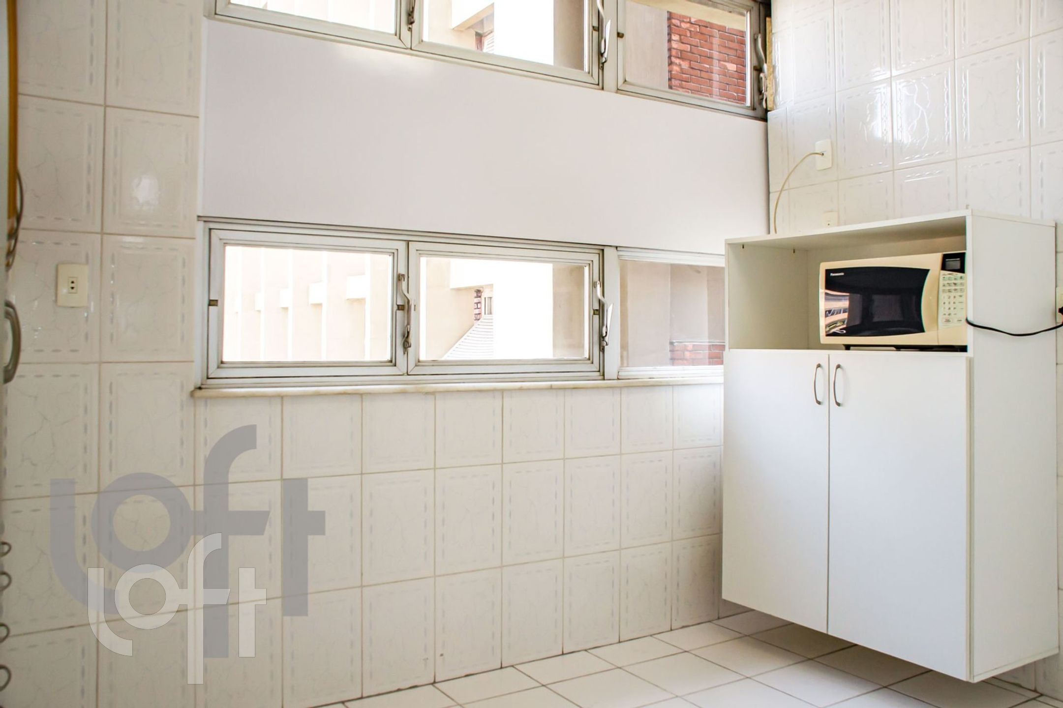 Apartamento à venda com 3 quartos, 220m² - Foto 32